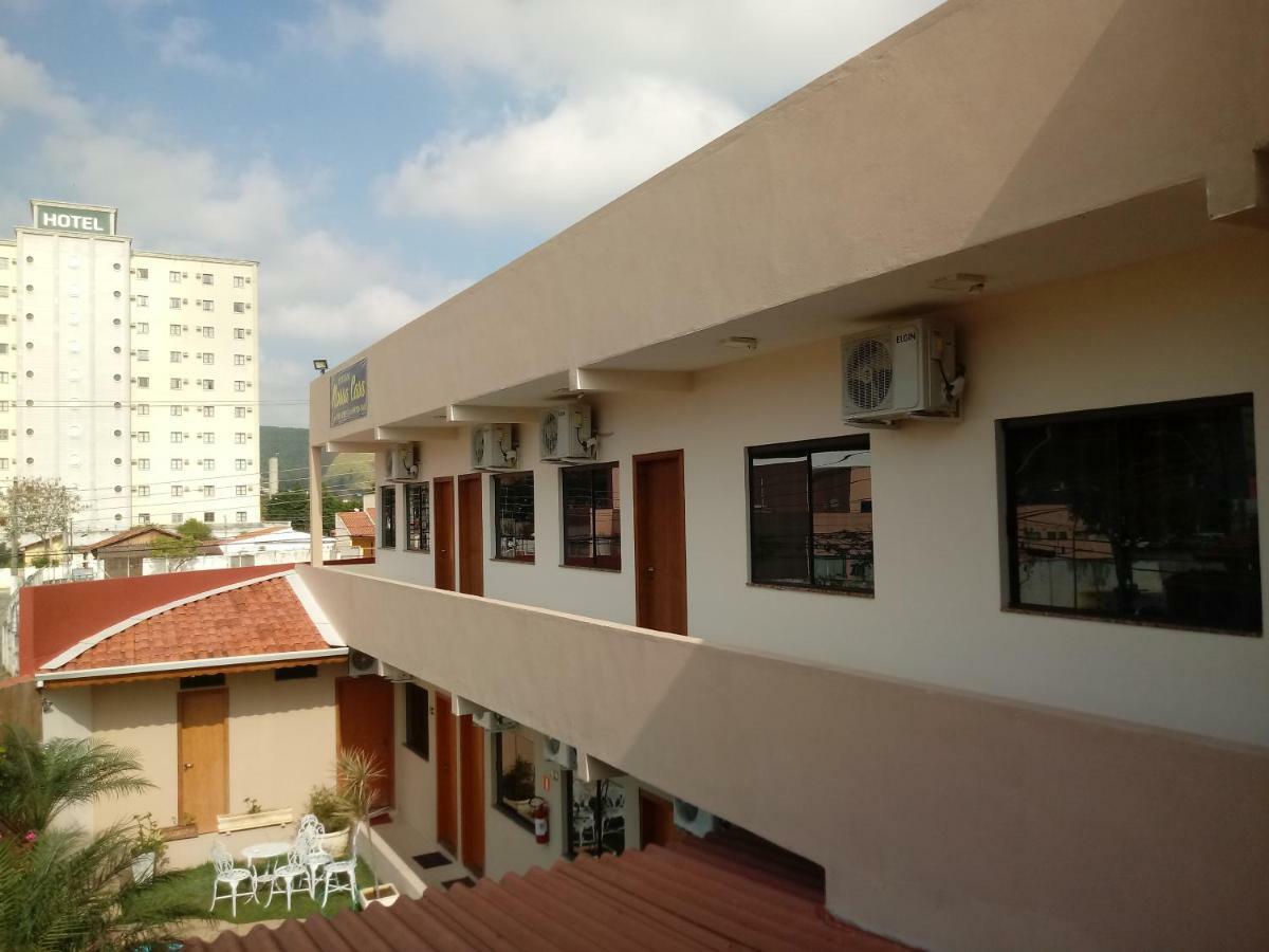 Pousada Nossa Casa أباريسيدا المظهر الخارجي الصورة